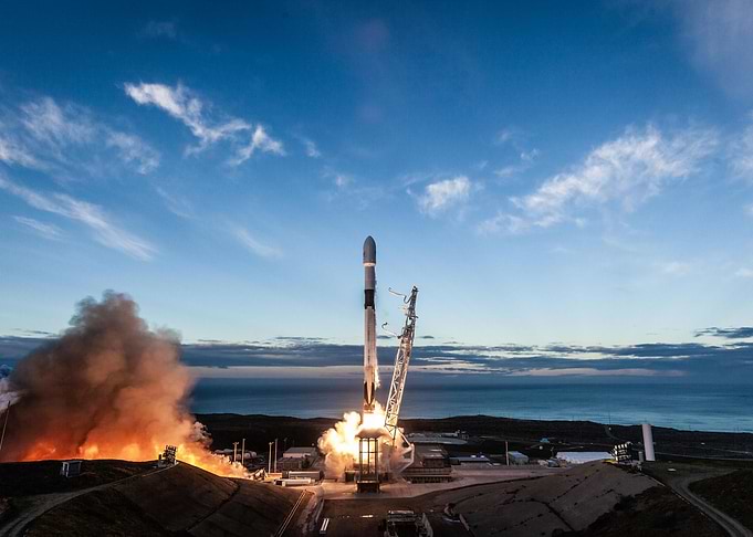 SpaceX Dragon Launch