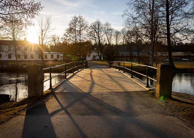 The Bridge to Sunset