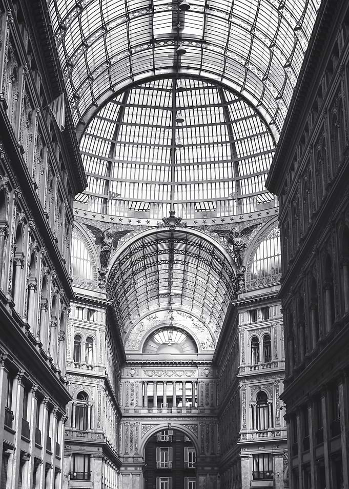 UMBERTO GALLERY in BnW