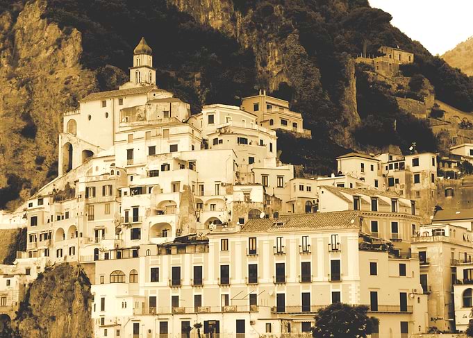 Amalfi Village