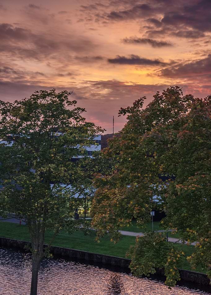 Cleve Kleve Sunset