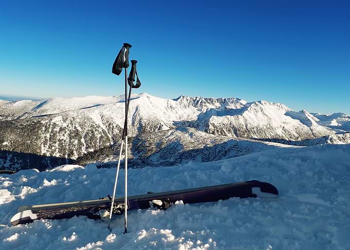 Ski equipment