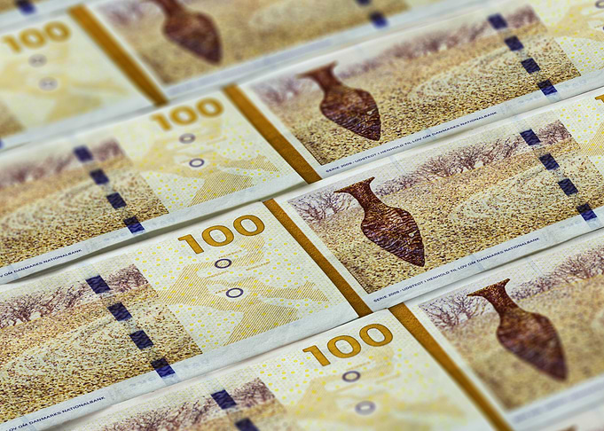 100 Danish Krone