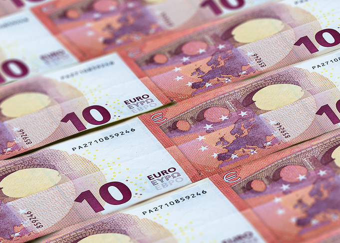 10 Euro pattern