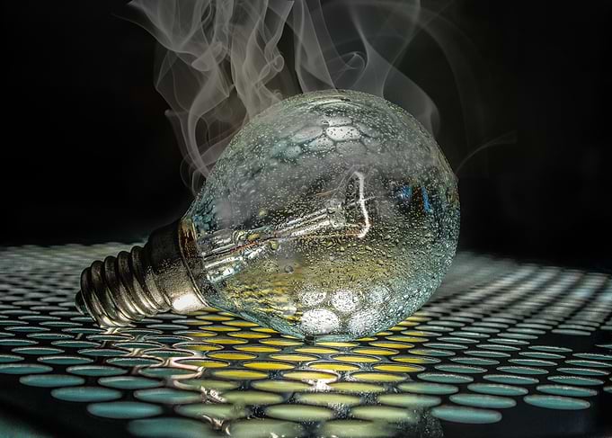 Light Bulb Waterdrop