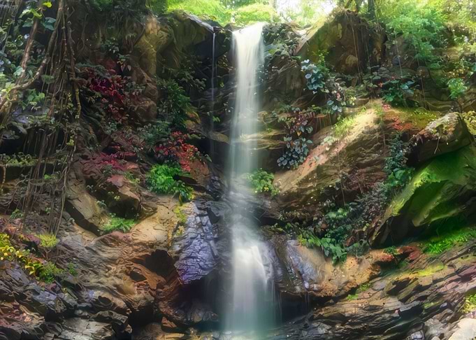 Avocat Waterfall