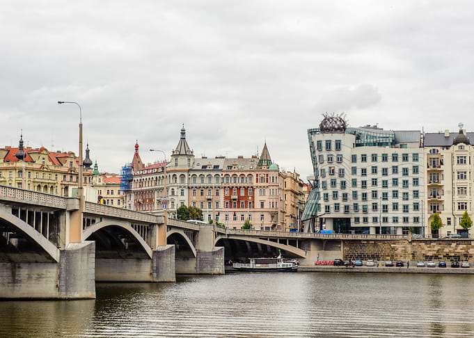 Dancing House