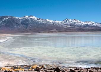 laguna bianca with snow