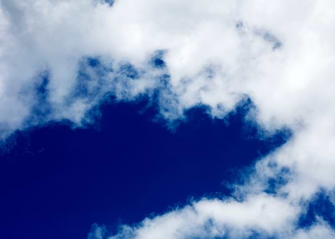 Summer blue skyscape print