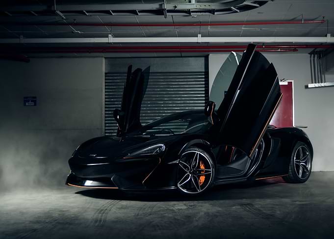 Wings Up Mclaren 570s