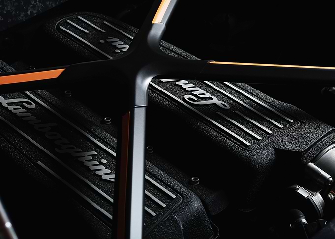 Lamborghini Huracan Engine