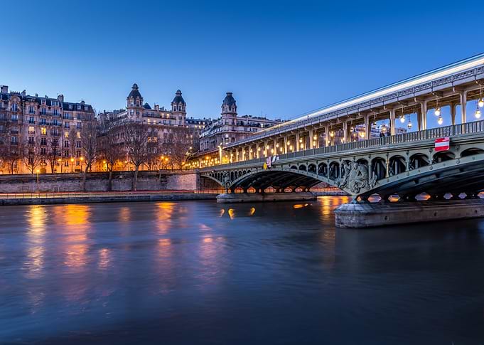 Pont de BirHakeim