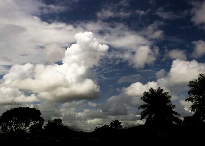 blue sky with white cloud
