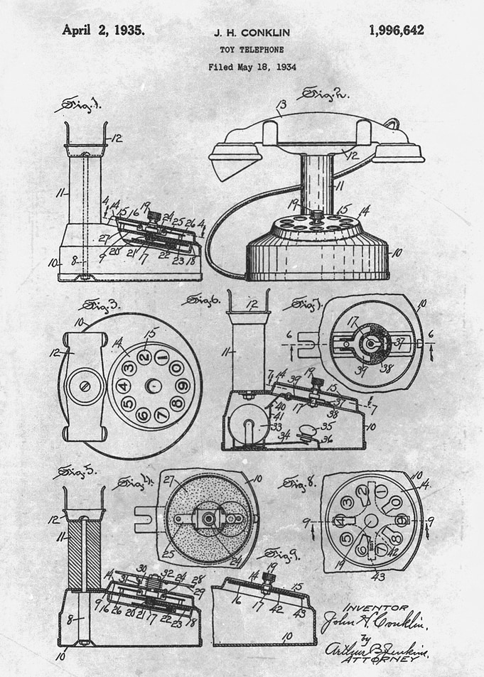 No121 Toy telephone