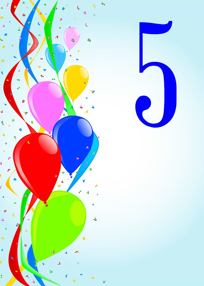 5 Balloons Party