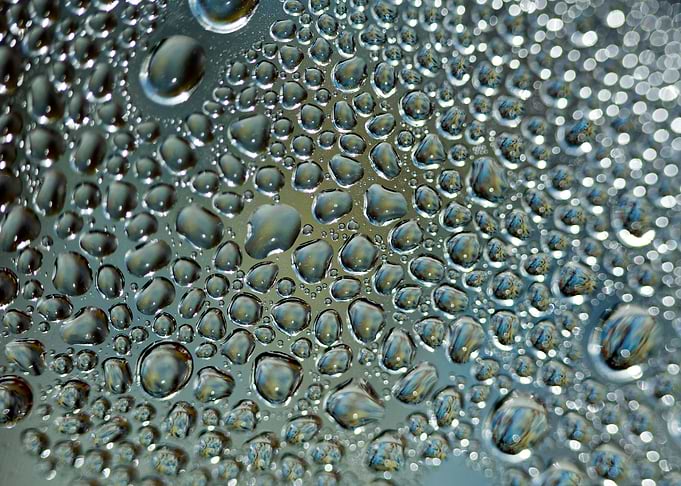 Water drops Canon Eos 5DS