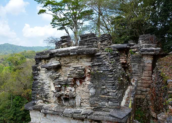 mayan temple mexico