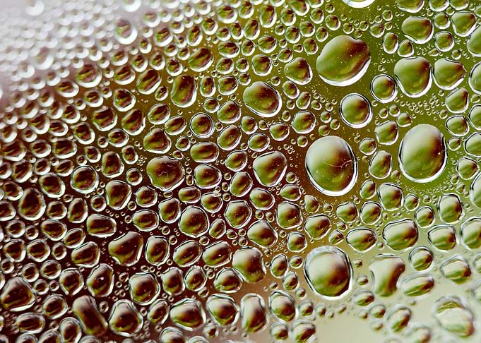Water drops Canon Eos 5DS