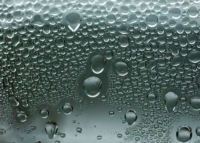 Water drops Canon Eos 5DS