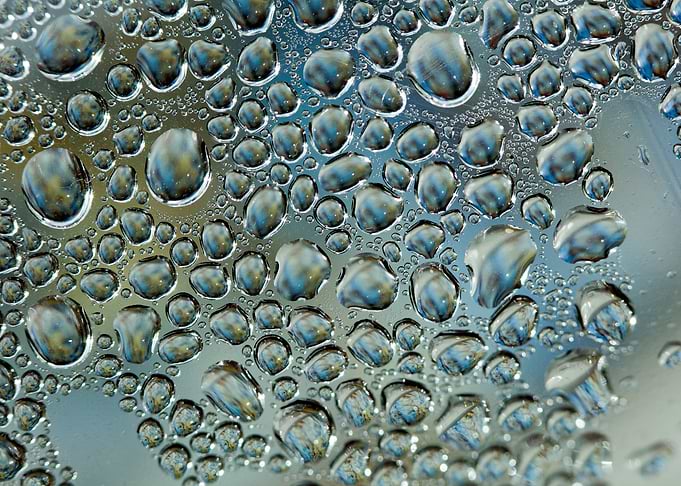 Water drops Canon Eos 5DS