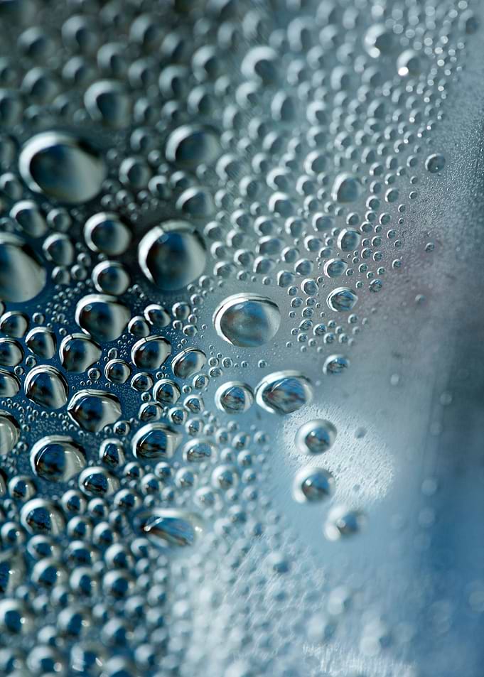 Water drops Canon Eos 5DS