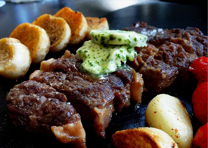 Served steak cut