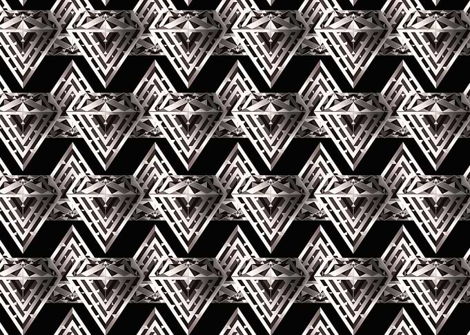 Rich silver diamond zigzag