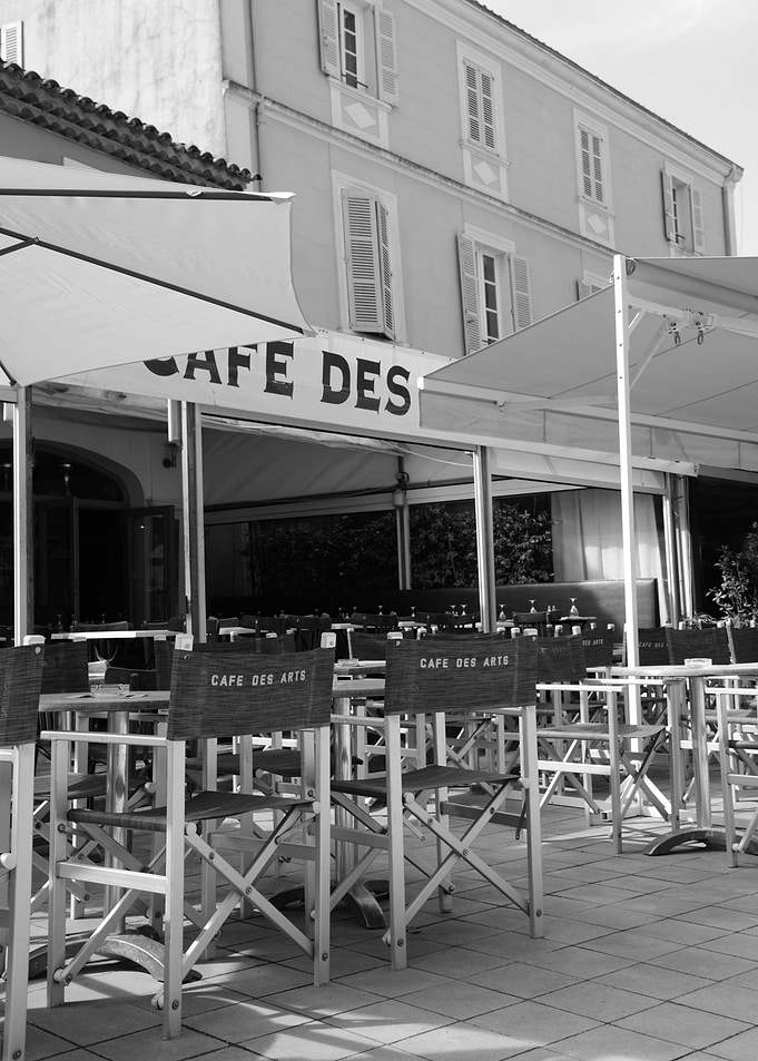 Cafe des Arts