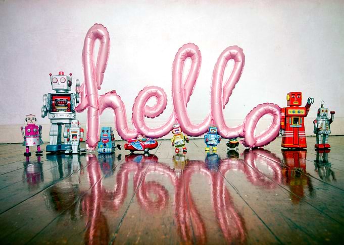 retro robot hello