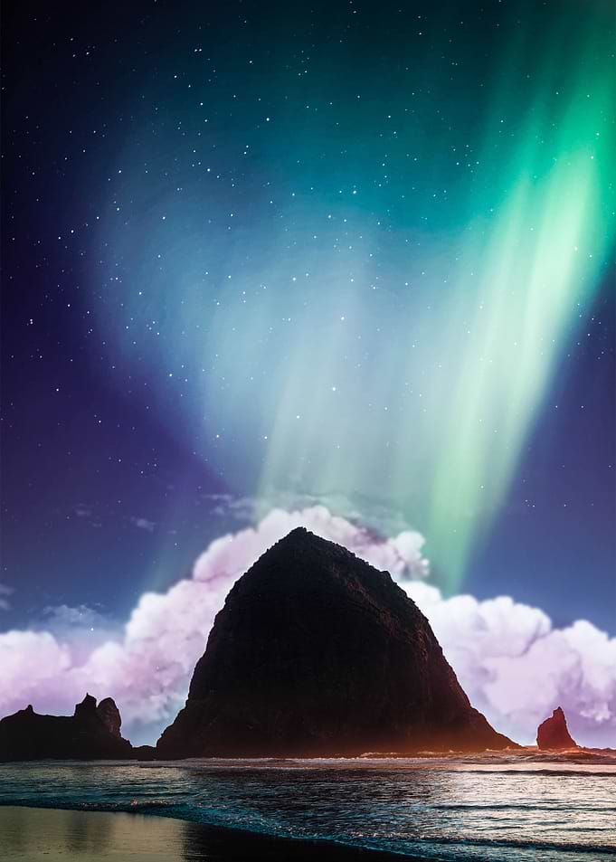 Aurora And The Beach