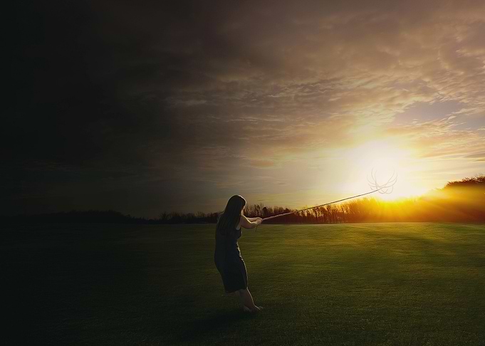 Pulling The Sun To The Dar