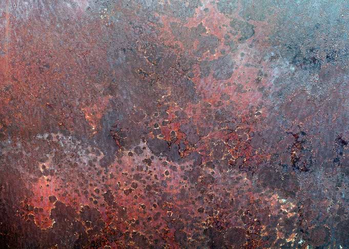 oxide on metal plate surfa