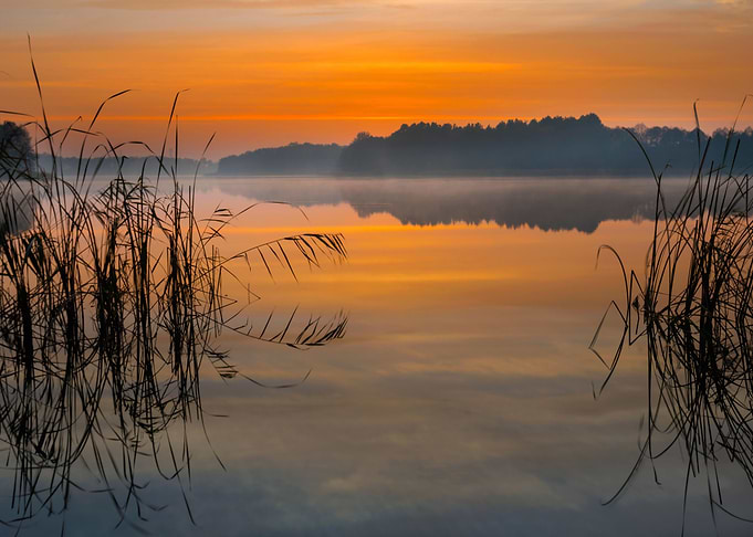 Beautiful Lake Sunrise Lan