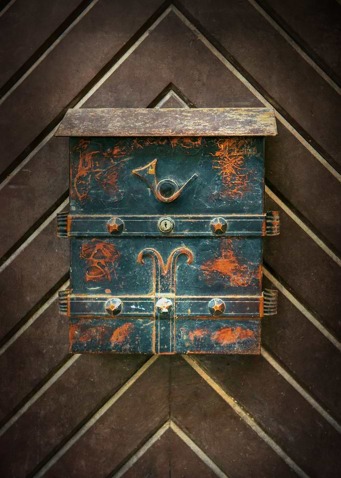 Rusty Mail Box