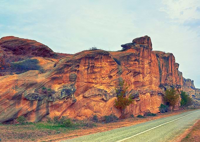 Mountain Road Near Uplists