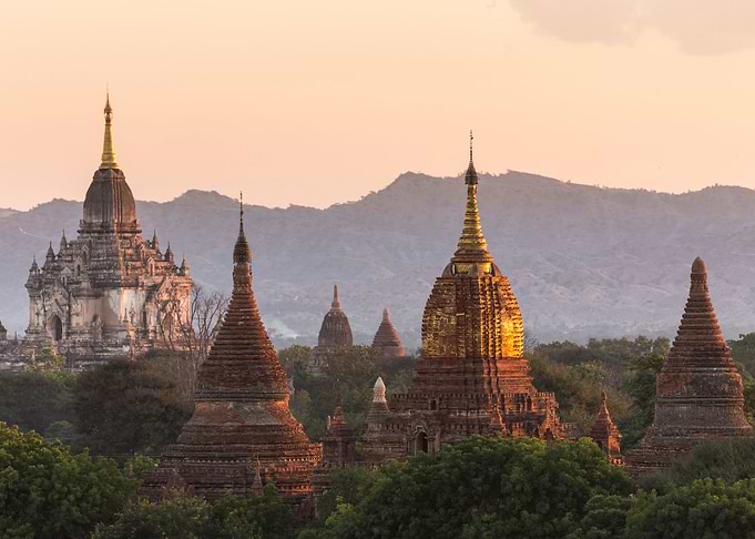 World Heritage 4000 Pagoda