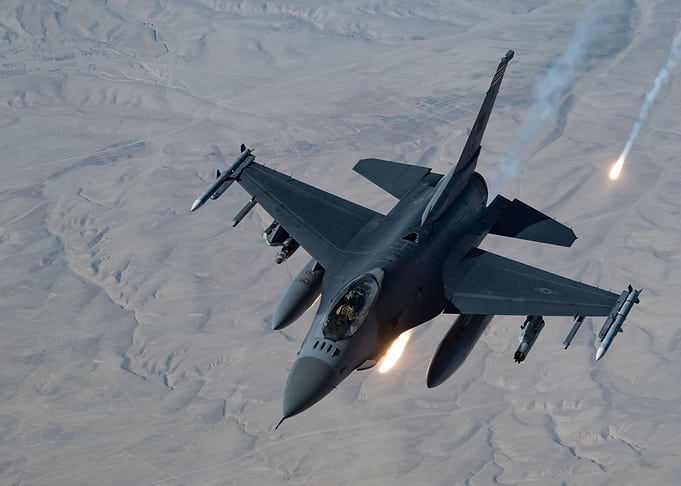F16 Fighting Falcon