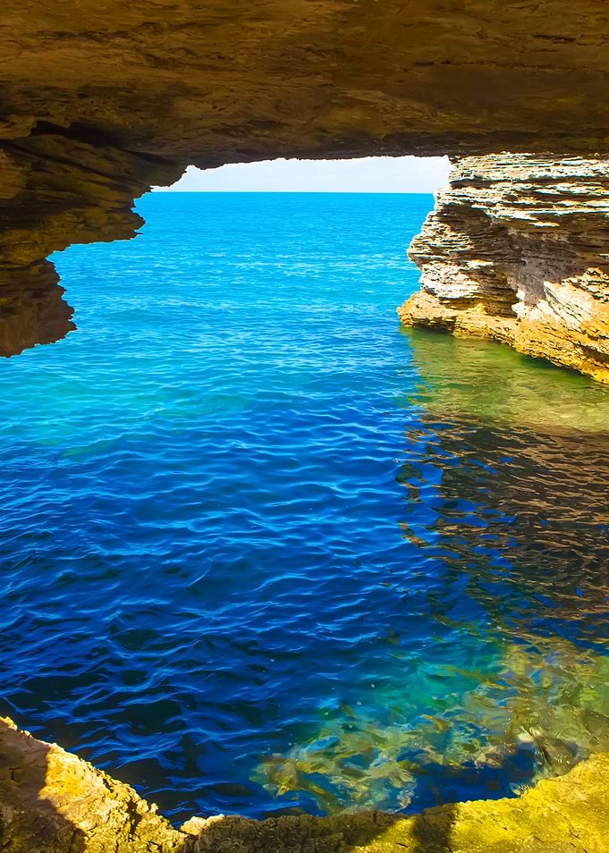 Bermuda Cave Formation