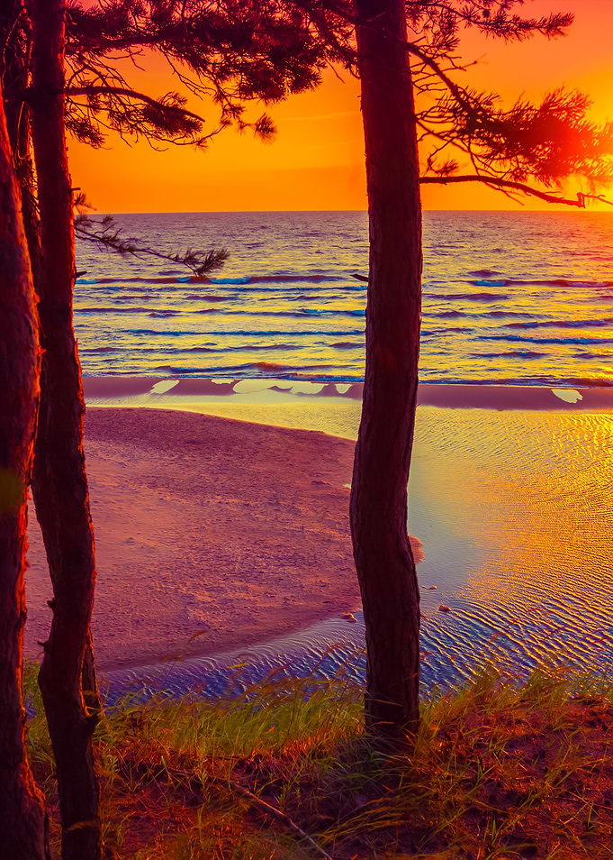 Beautiful Sunset Over Sea