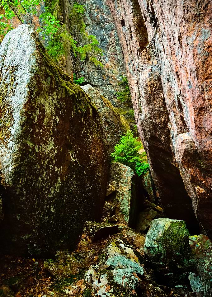 Granite Rocks And Canyons