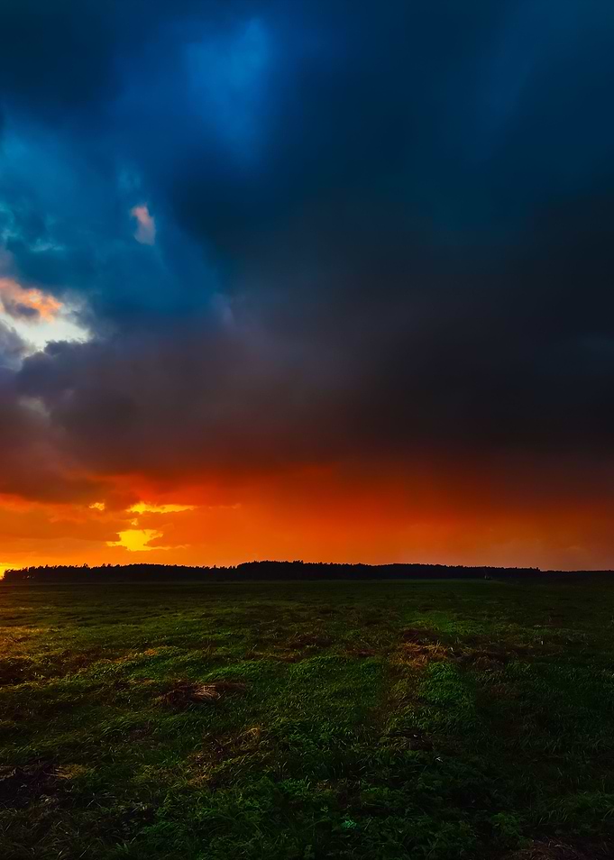 Sunset And The Dramatic Ra