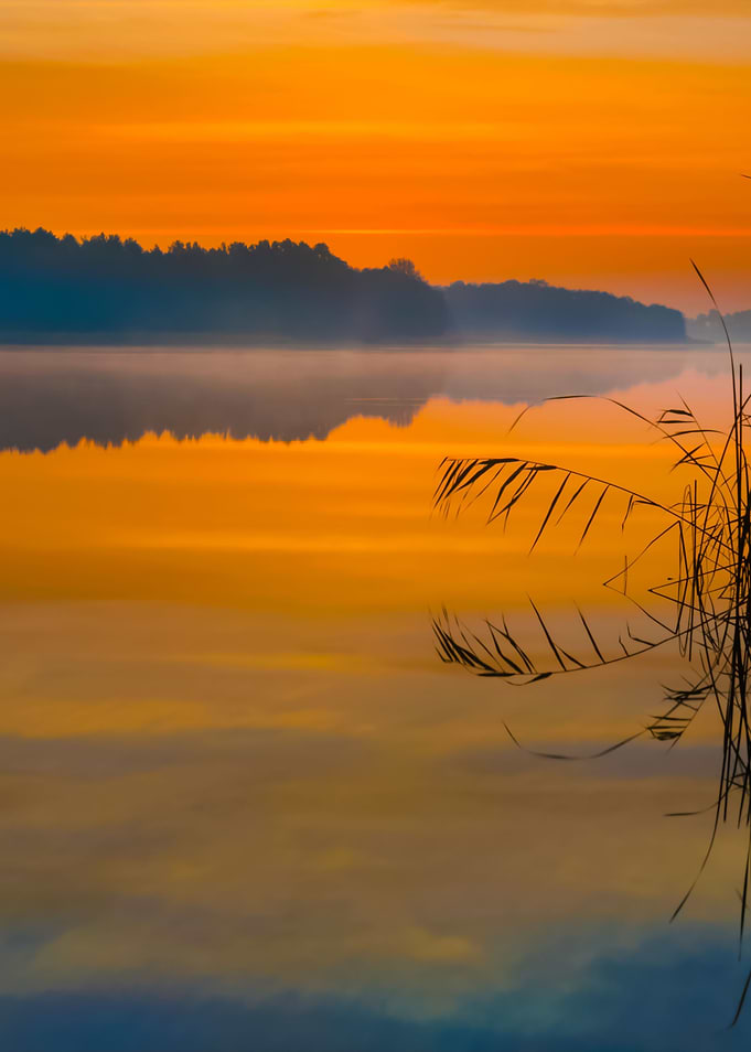 Beautiful Lake Sunrise Lan