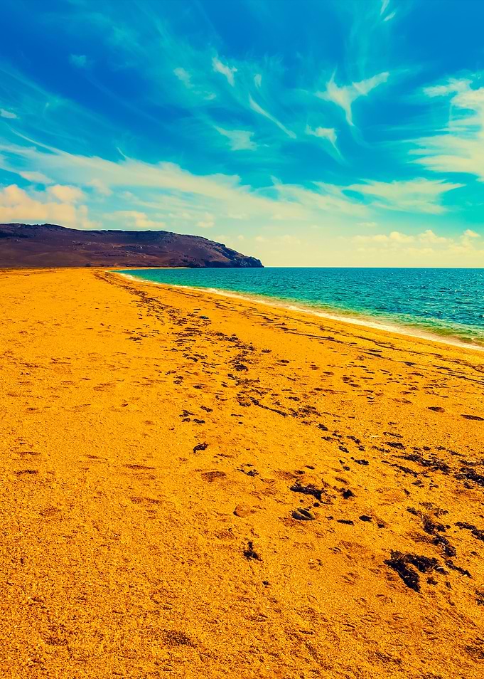 Beatiful Deserted Sand Bea