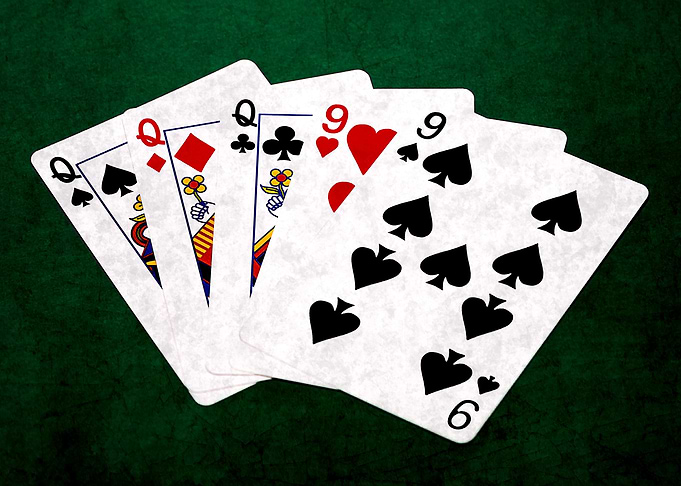 Poker Hand Full House 1