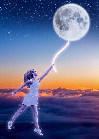 Girl with baloon