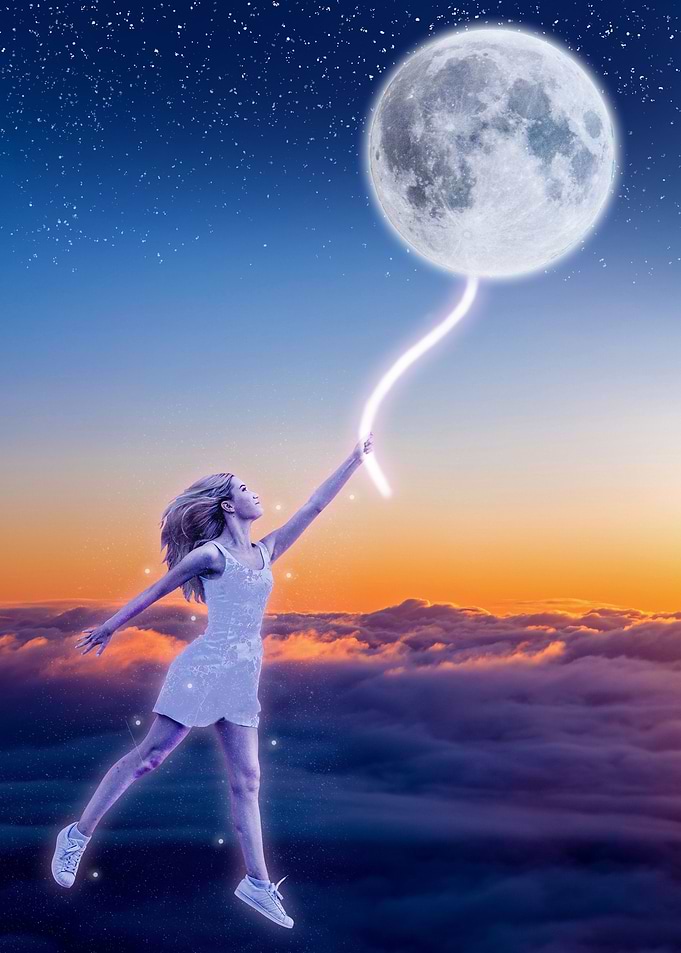 Girl with baloon