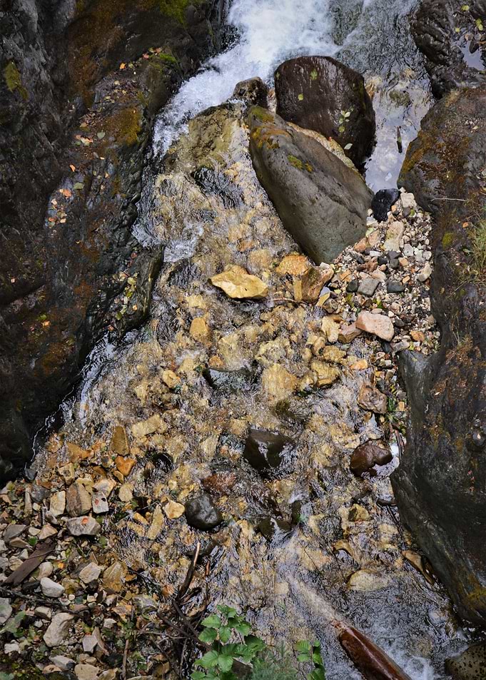 Kennicott stream canyon