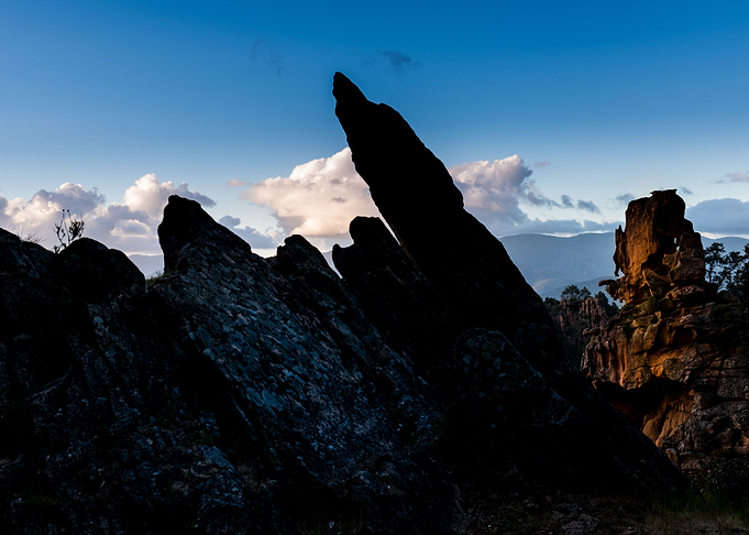 Threatening rocks
