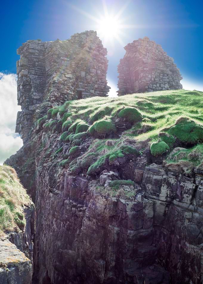 lick castle sunshine