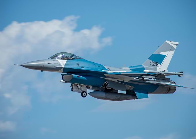 F16 Fighting Falcon